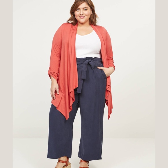 Lane Bryant Pants - NWT Lane Bryant Soft Ankle Pant w/ Belt - Navy